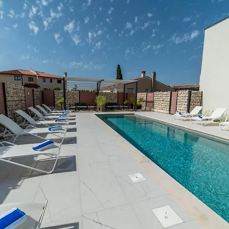 Apartment Pinna - Tonna