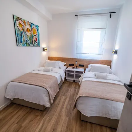 Pinna - Tonna Apartment *