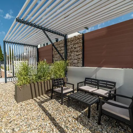 Pinna - Tonna Apartment *