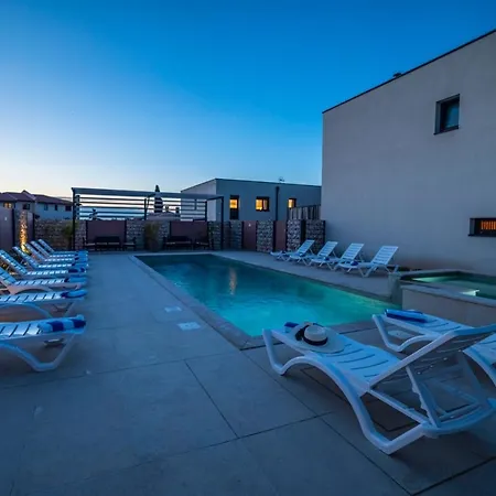 Apartment Pinna - Tonna