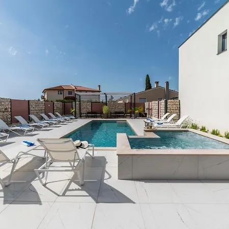 Apartment Pinna - Tonna Pula