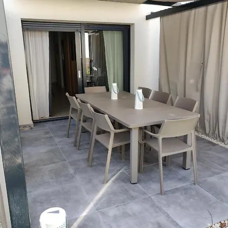 Pinna - Tonna Apartment