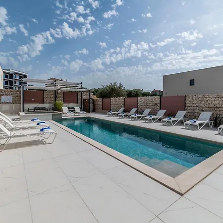 Apartment Pinna - Tonna