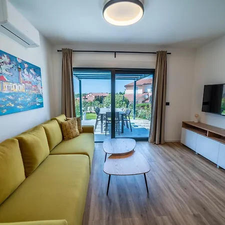 Pinna - Tonna Apartment *