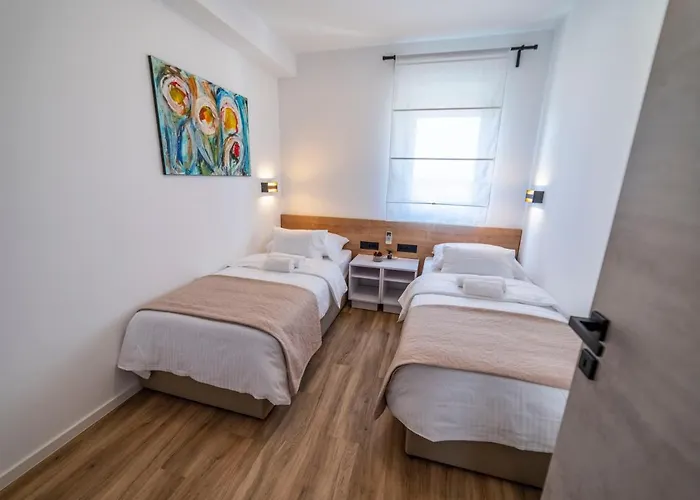 Pinna - Tonna Apartment *