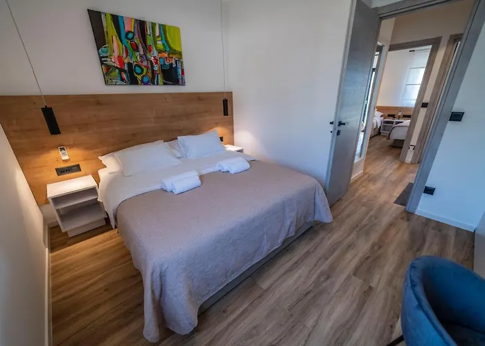 Pinna - Tonna Apartment