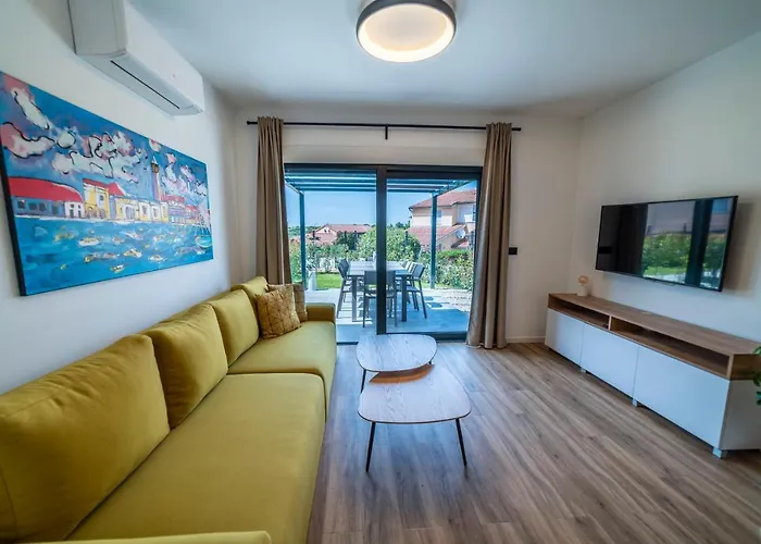 Pinna - Tonna Apartment *